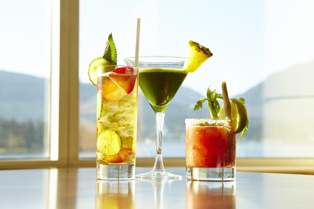 Pan Pacific Vancouver Exterior photo Cocktails