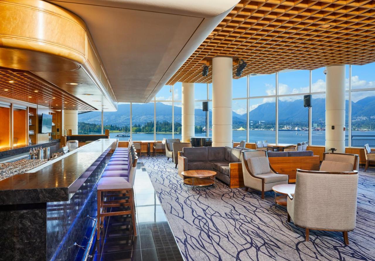 Pan Pacific Vancouver Exterior photo The Club Lounge at Vancouver International Airport